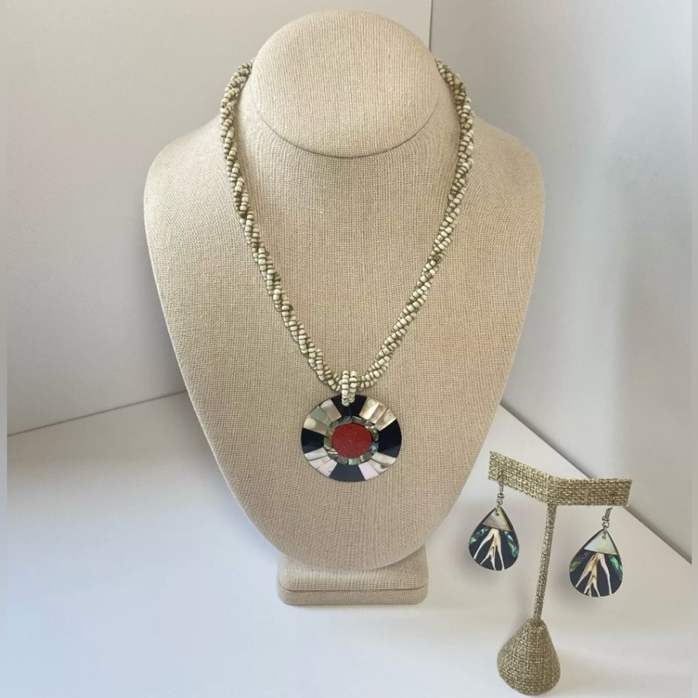 White Coral Torsade Necklace‎ Multistrand Earrings Mother of Pearl Abalone Bead